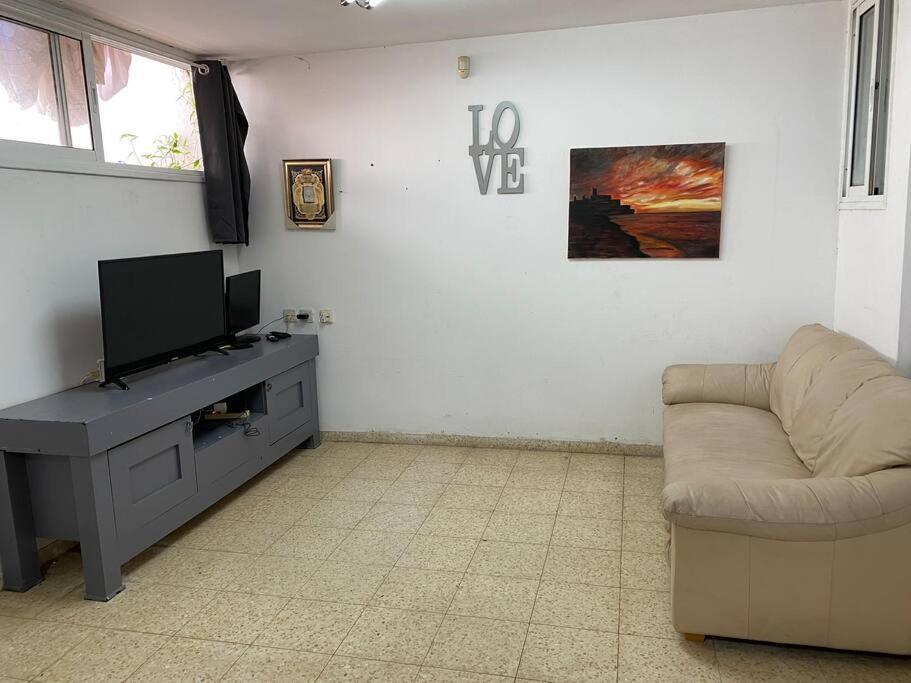 Sima Place Apartment Petach Tikva Ngoại thất bức ảnh
